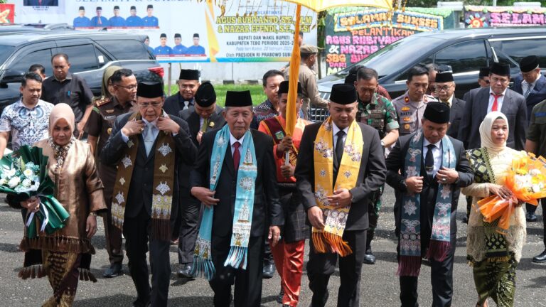abdullah_sani_sertijab_bupati_tebo