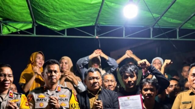Stockpile Pasir Penyengat Olak